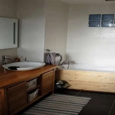 House Abatilles Quartier Arbore Trois Chambres Huit Personnes *