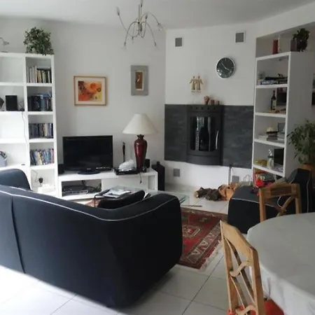 House Abatilles Quartier Arbore Trois Chambres Huit Personnes *