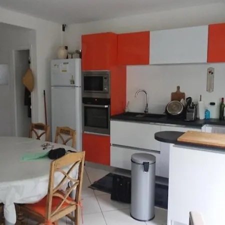 House Abatilles Quartier Arbore Trois Chambres Huit Personnes *
