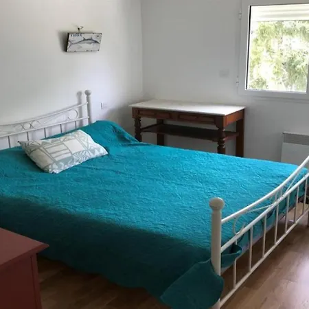 House Abatilles Quartier Arbore Trois Chambres Huit Personnes Casa de Férias