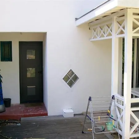 House Abatilles Quartier Arbore Trois Chambres Huit Personnes *