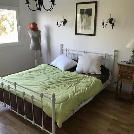 Casa de Férias House Abatilles Quartier Arbore Trois Chambres Huit Personnes *